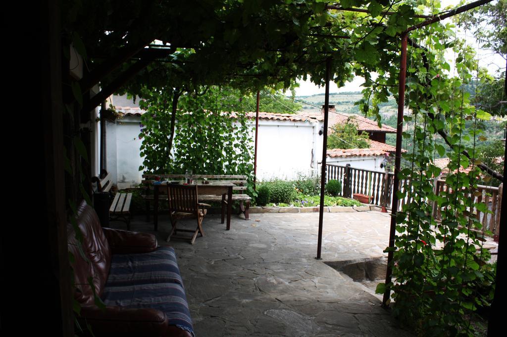 Hikers Hostel Veliko Tărnovo Exterior foto
